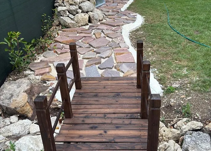 בית נופש Il Giardino Di Sant'eufemia סנט'אופמיה א מיילה